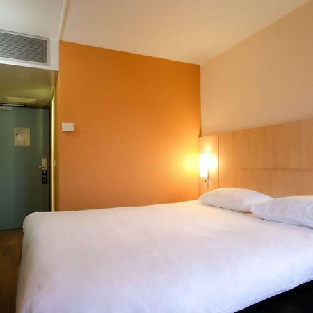 Ibis Toulouse Aeroport Hotel Blagnac Exterior photo