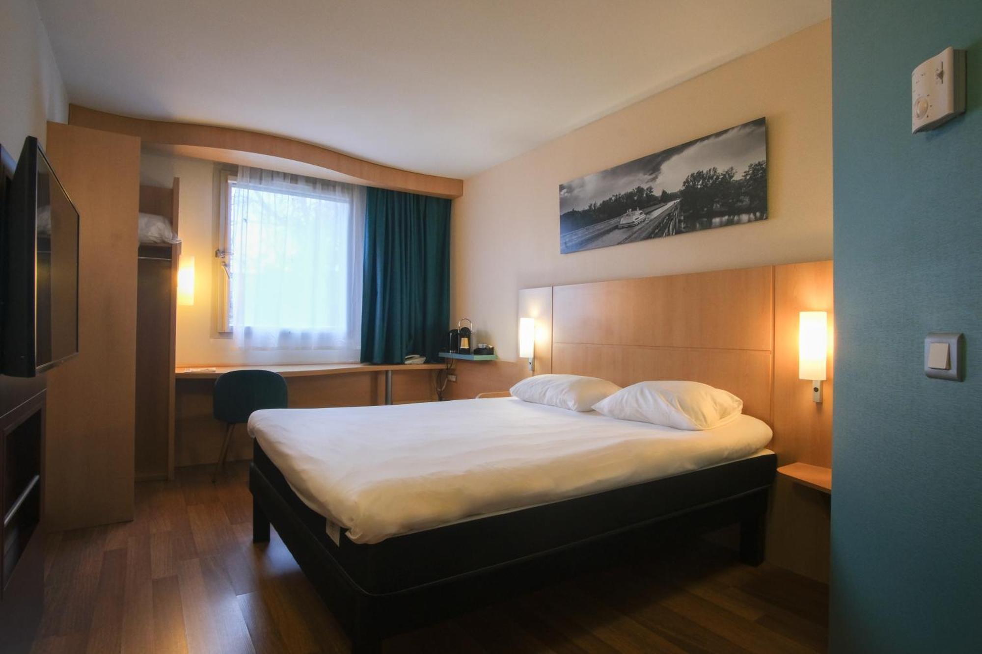 Ibis Toulouse Aeroport Hotel Blagnac Exterior photo